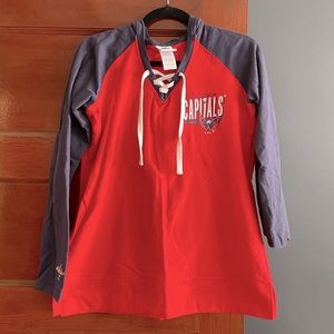 Washington Capitals women’s NHL sweatshirt Size M